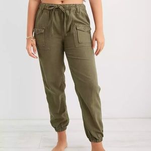 Aerie Olive Green Belted Cargo Pants Joggers